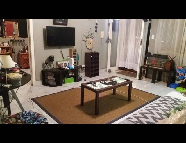5 BEDROOM FREEHOLD RENTED IN MORNINGSIDE